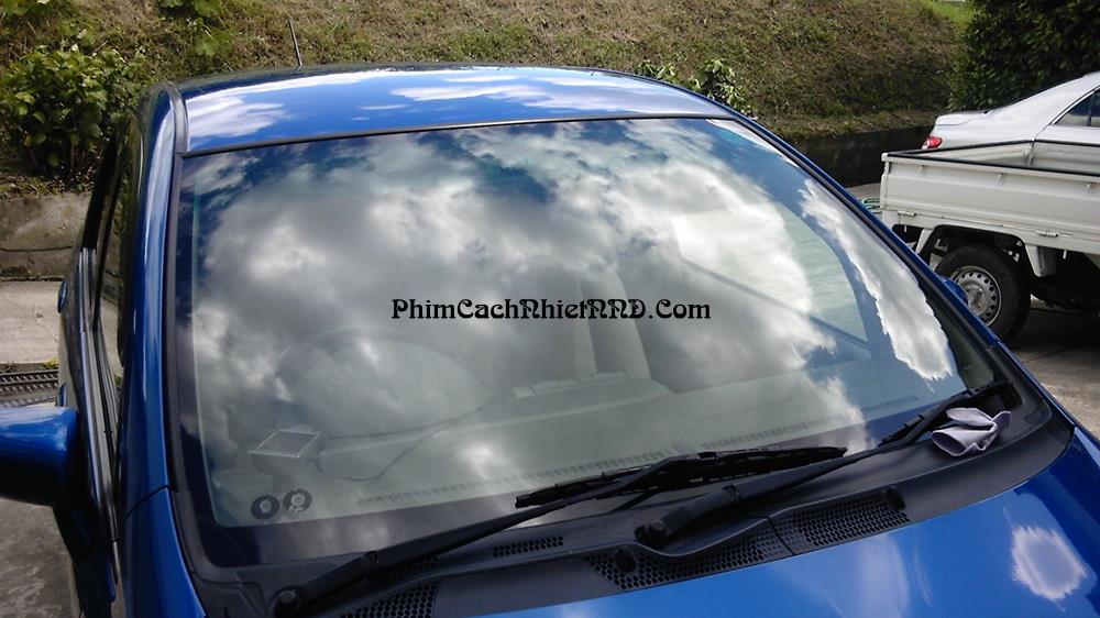 Phim dán kính lái xe mã UV65